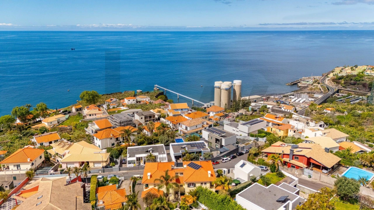 Moradia T4 para Venda em São Martinho Foto 70