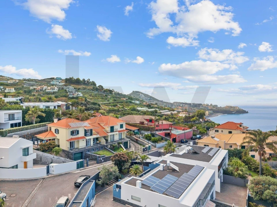 Moradia T4 para Venda em São Martinho Foto 60
