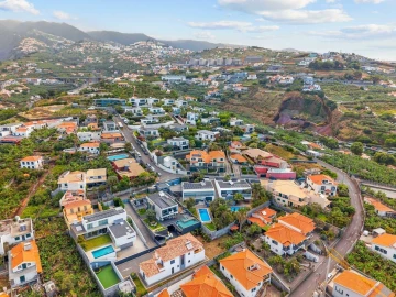 Moradia T4 para Venda em São Martinho