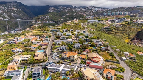 Moradia T4 para Venda em São Martinho