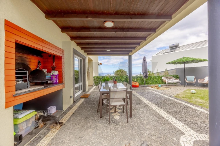 Moradia T4 para Venda em São Martinho Foto 44