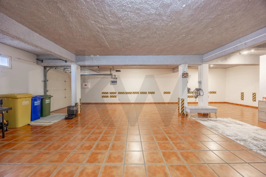 Moradia T4 para Venda em São Martinho Foto 31