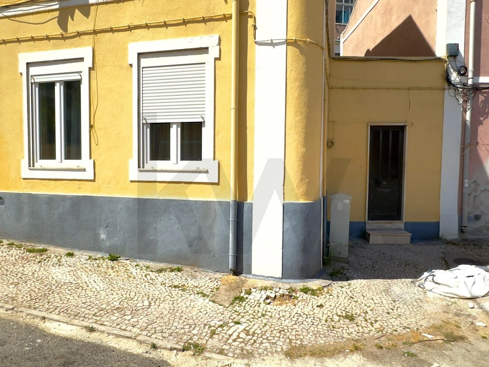 Apartamento T4 para Venda em Penha de França Foto 4