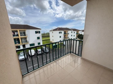 Apartamento T3 para Venda em Arrifes
