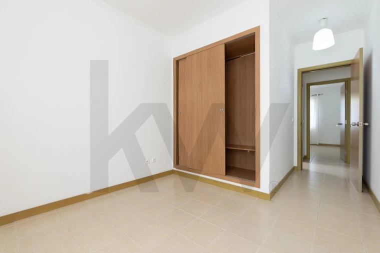 Apartamento T3 para Venda em Arrifes Foto 21