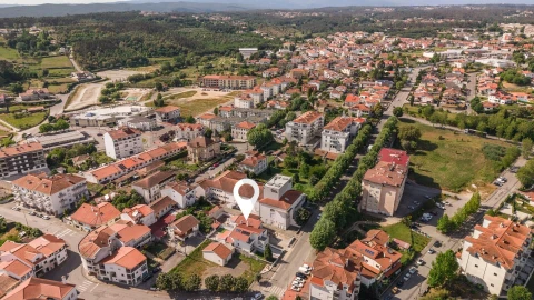 Moradia T4 para Venda em Santa Comba Dão e Couto do Mosteiro