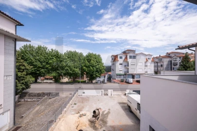 Moradia T4 para Venda em Santa Comba Dão e Couto do Mosteiro