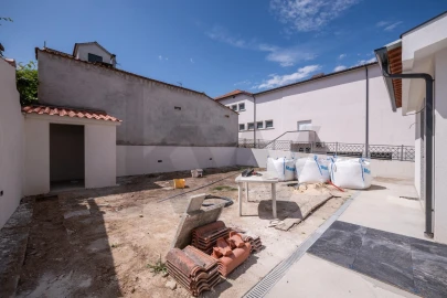Moradia T4 para Venda em Santa Comba Dão e Couto do Mosteiro