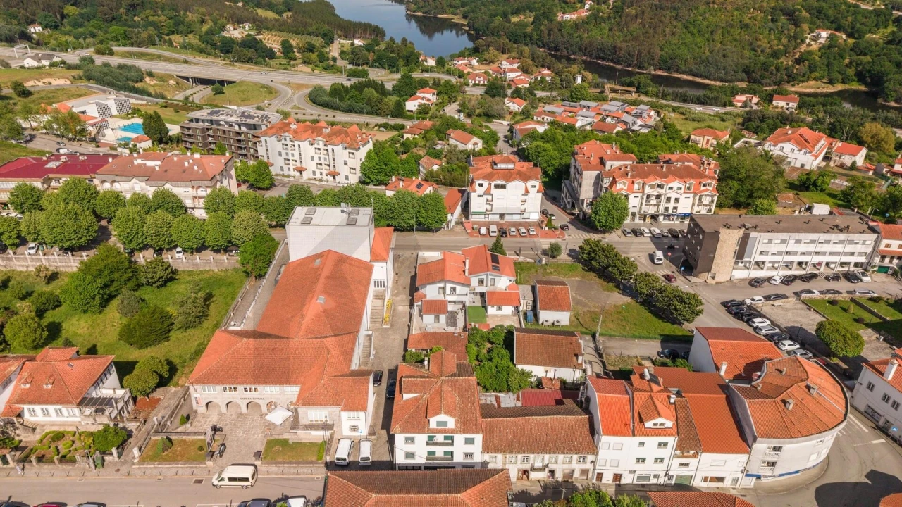 Moradia T4 para Venda em Santa Comba Dão e Couto do Mosteiro Foto 68