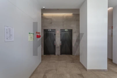 Apartamento T2 para Arrendamento em Lumiar
