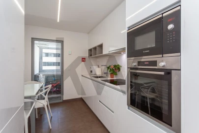 Apartamento T2 para Arrendamento em Lumiar