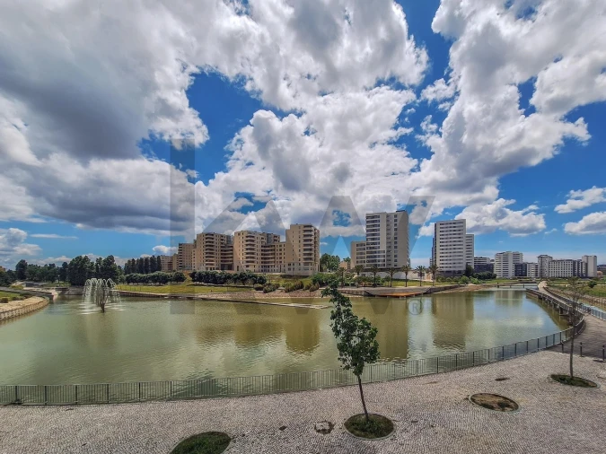 Apartamento T2 para Arrendamento em Lumiar Foto 28