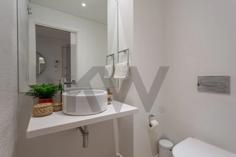 Apartamento T2 para Arrendamento em Lumiar Foto 7