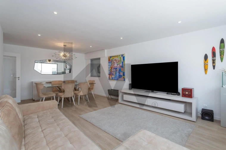 Apartamento T2 para Arrendamento em Lumiar Foto 6