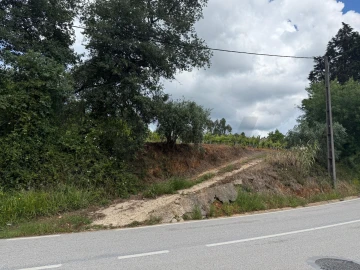 Terreno para Venda em Antuzede e Vil de Matos