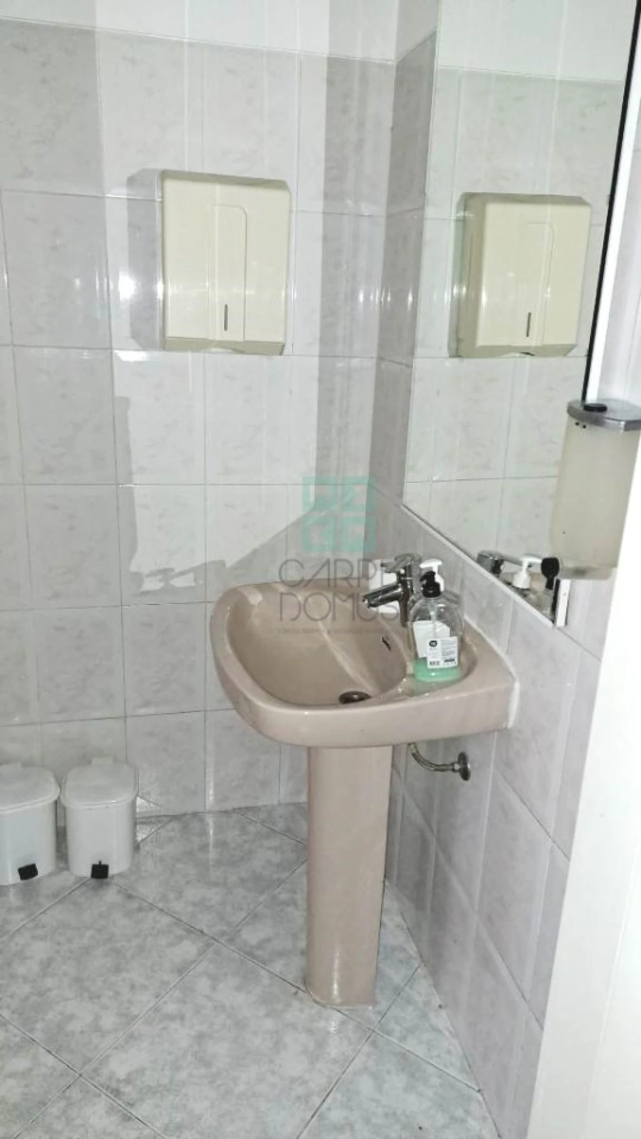 Loja para Arrendamento em Faro (Sé e São Pedro) Foto 19