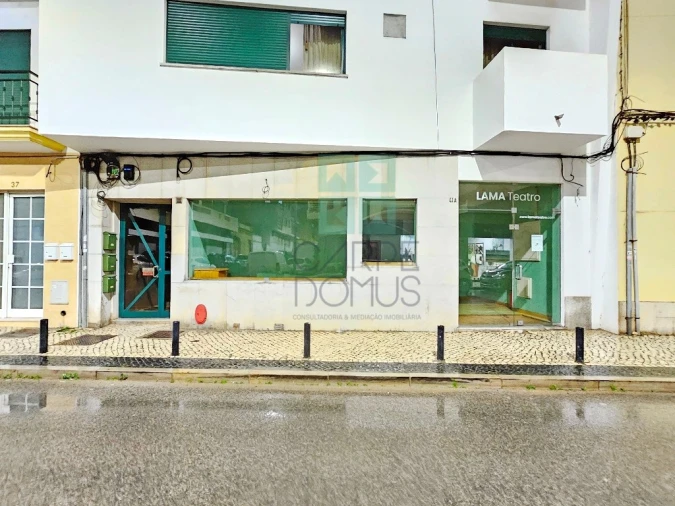 Loja para Arrendamento em Faro (Sé e São Pedro) Foto 2