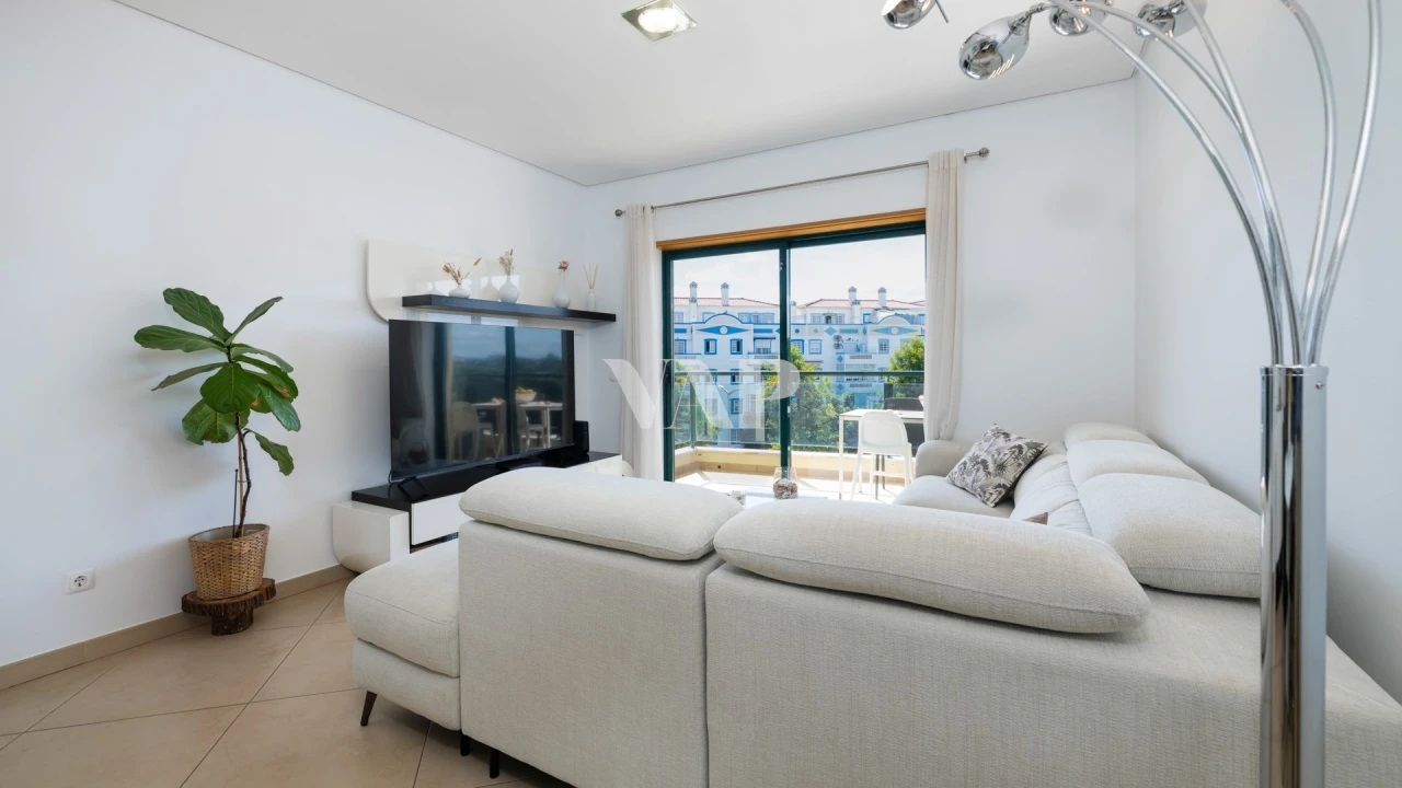 Apartamento T3 para Venda em Quarteira Foto 11