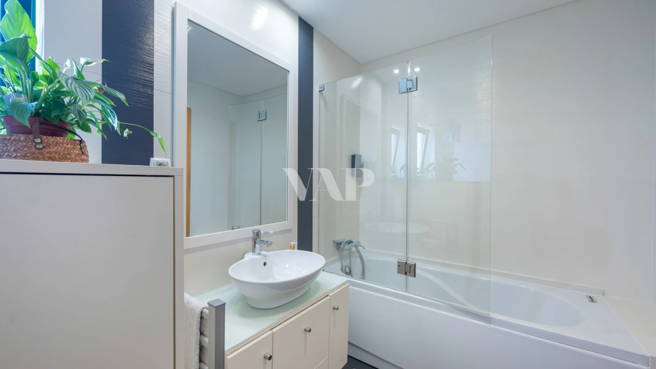 Apartamento T3 para Venda em Quarteira Foto 18