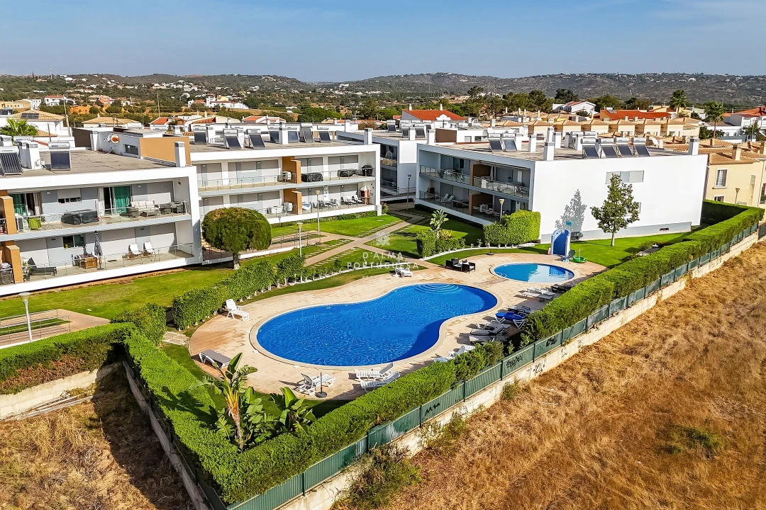Moradia T3 para Venda em Albufeira e Olhos de Água Foto 47