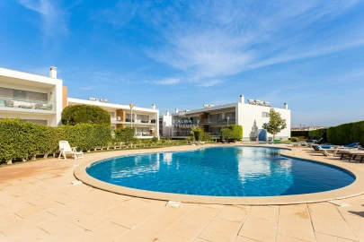 Moradia T3 para Venda em Albufeira e Olhos de Água