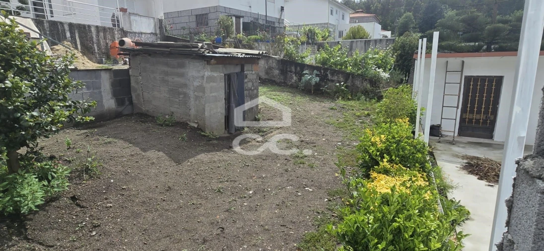 Moradia T2 para Venda em Selho (São Cristovão) Foto 10