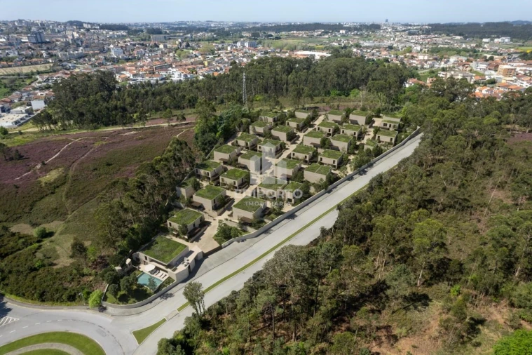 Moradia T2 para Venda em Alfena Foto 5