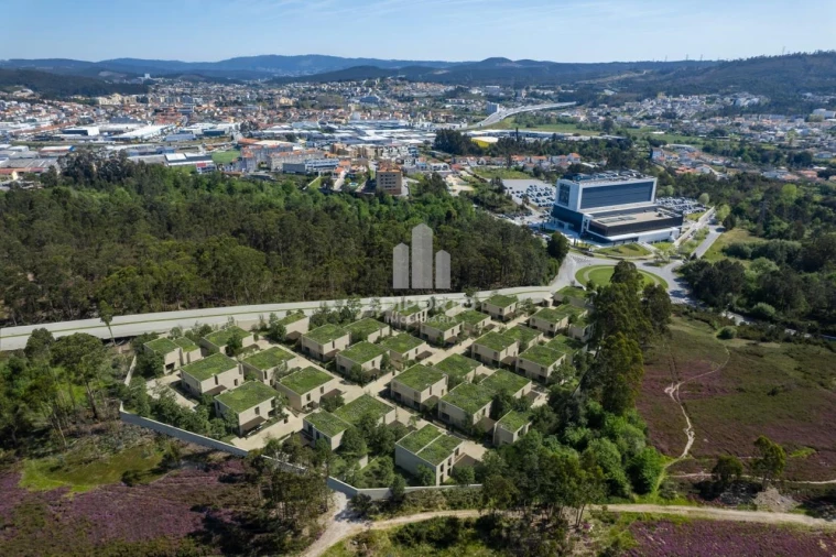 Moradia T2 para Venda em Alfena Foto 4