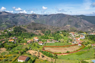 Terreno para Venda em Canelas e Espiunca