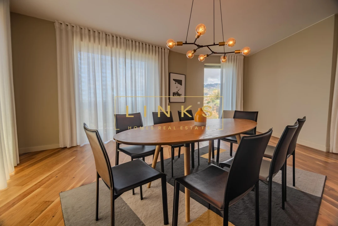 Apartamento T2 para Venda em São Martinho Foto 12