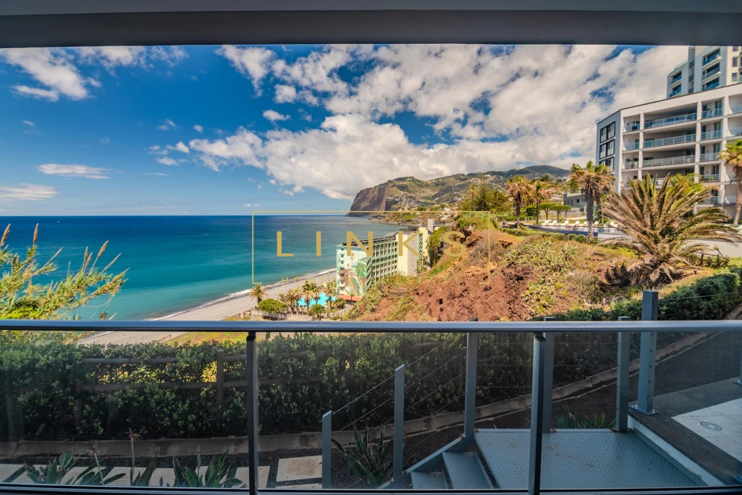 Apartamento T2 para Venda em São Martinho Foto 33