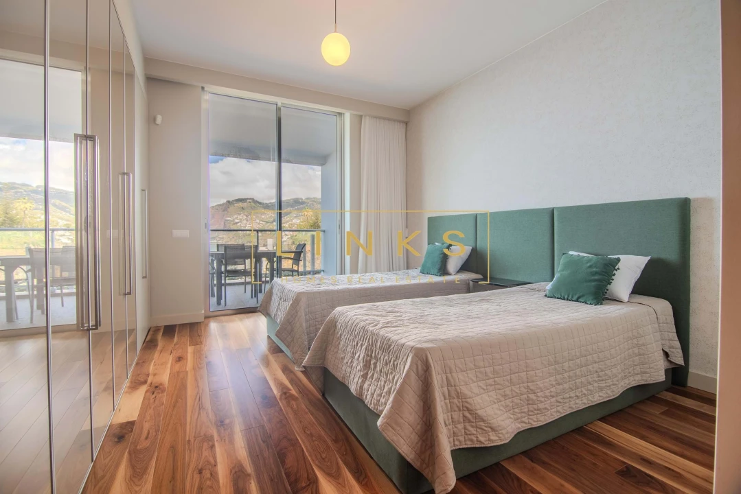 Apartamento T2 para Venda em São Martinho Foto 25