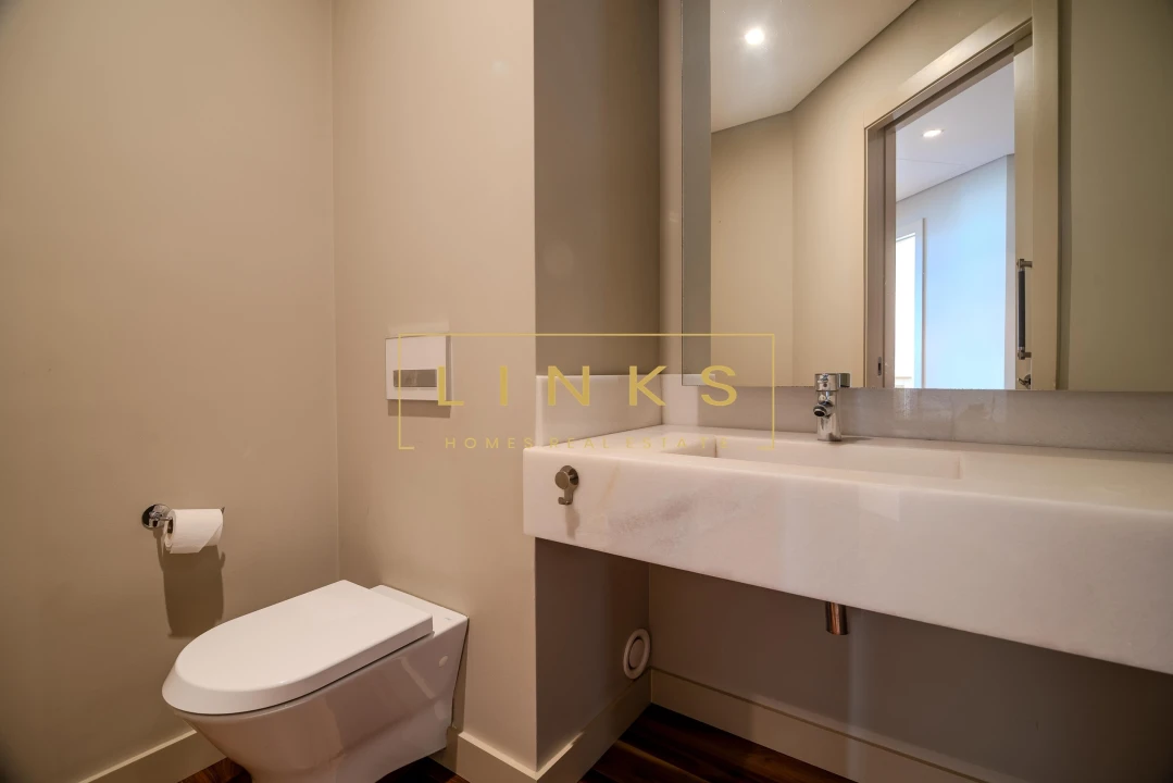 Apartamento T2 para Venda em São Martinho Foto 17