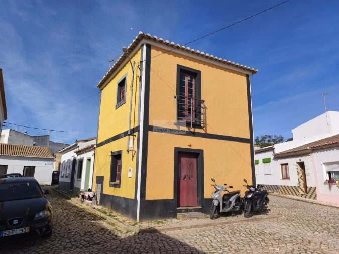 Moradia T1 para Venda em Lagos (São Sebastião e Santa Maria) Foto 6