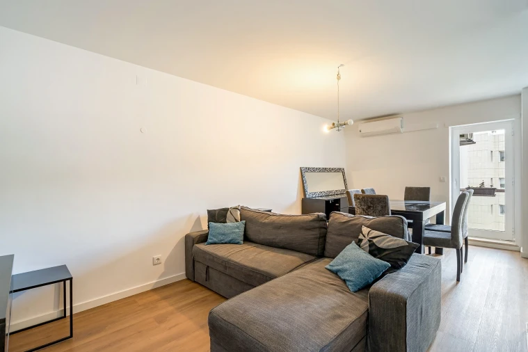 Apartamento T2 para Venda em Lumiar Foto 2