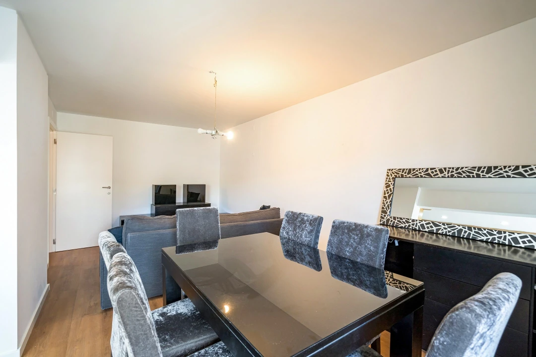 Apartamento T2 para Venda em Lumiar Foto 7