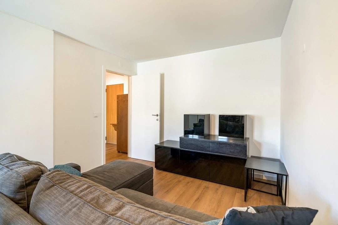 Apartamento T2 para Venda em Lumiar Foto 4