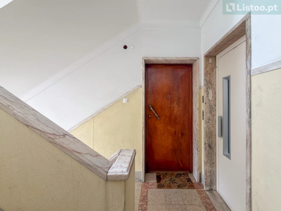 Apartamento T3 para Venda em Alvalade Foto 29