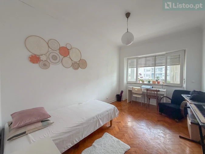 Apartamento T3 para Venda em Alvalade Foto 27