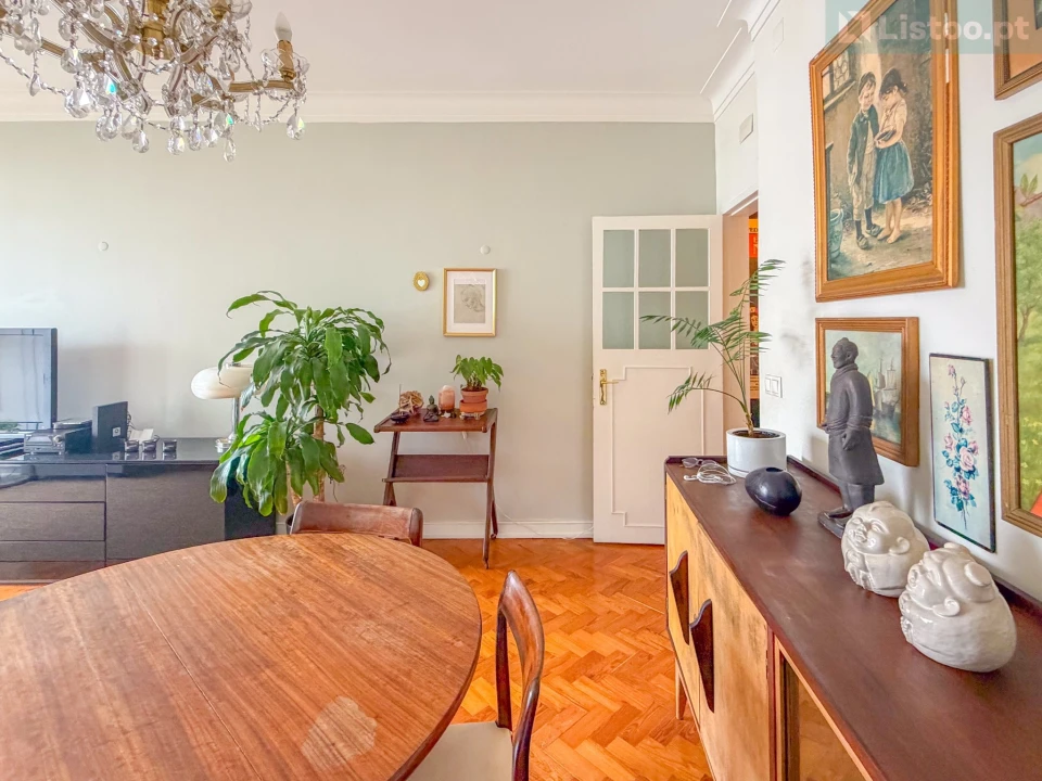 Apartamento T3 para Venda em Alvalade Foto 7