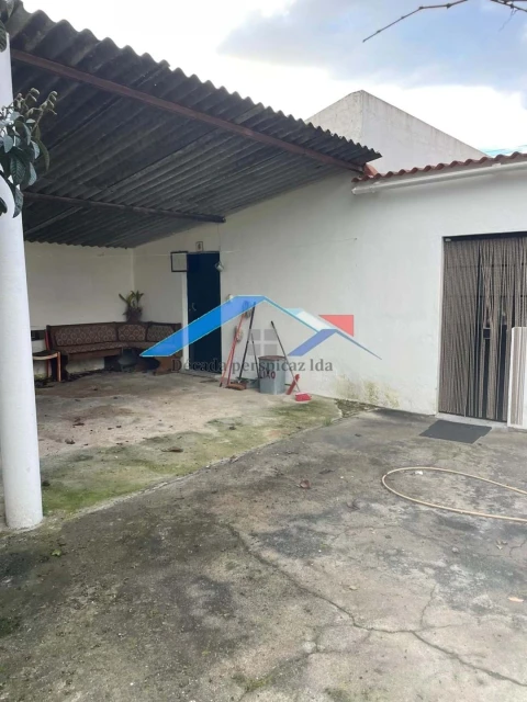 Moradia T3 para Venda em Branca