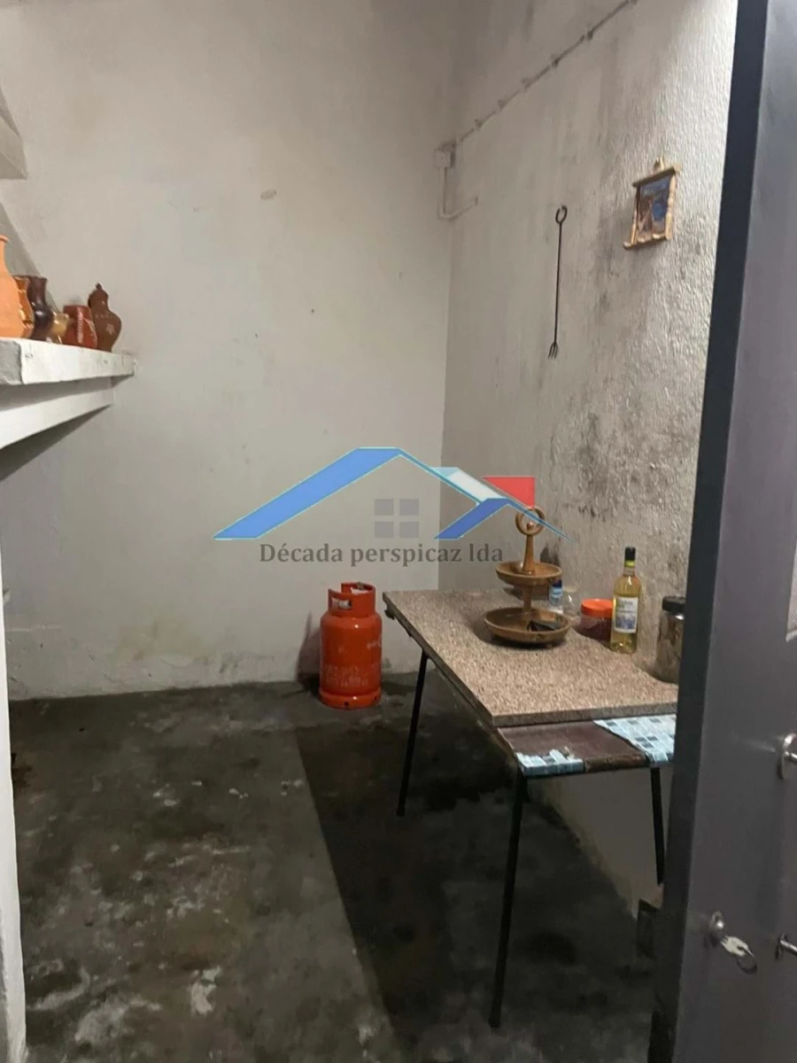 Moradia T3 para Venda em Branca Foto 10
