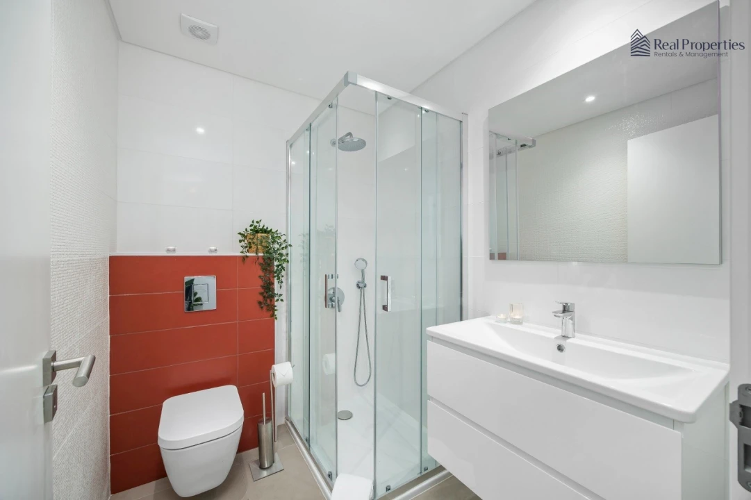 Apartamento T3 para Arrendamento em Quarteira Foto 28