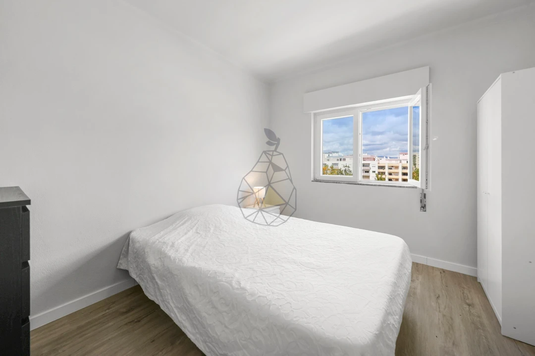 Apartamento T2 para Venda em Portimão Foto 28