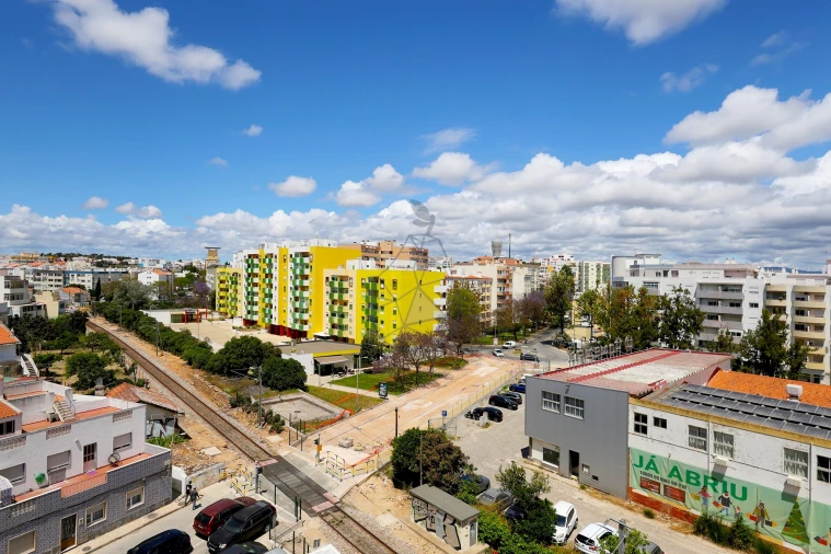 Apartamento T2 para Venda em Portimão Foto 29