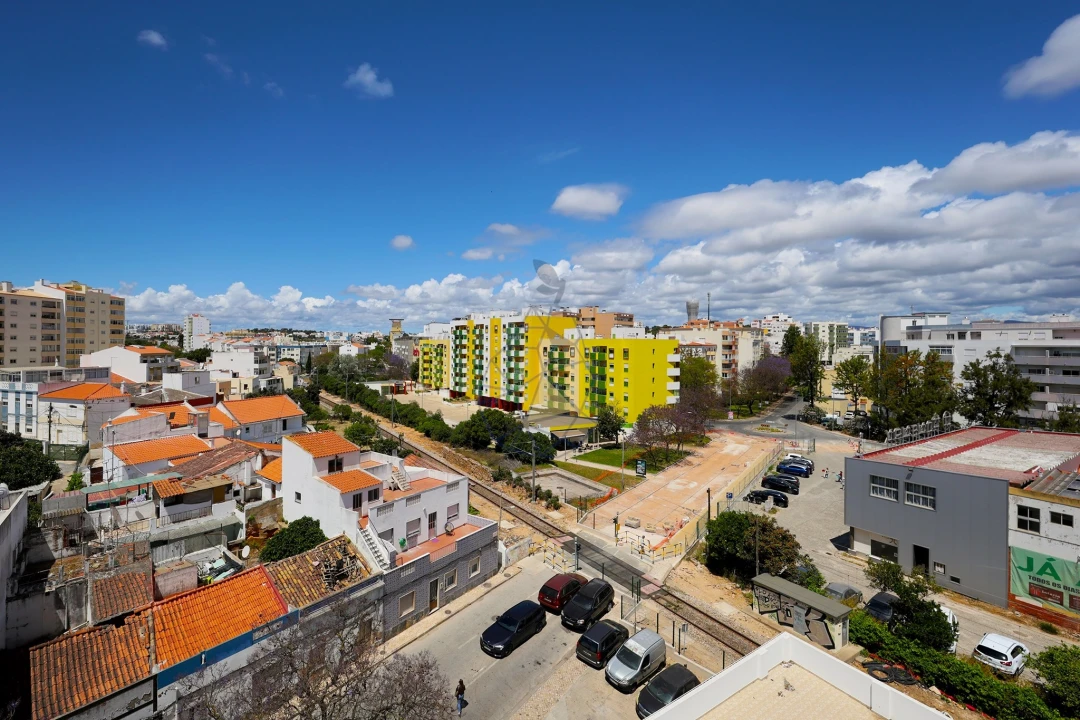 Apartamento T2 para Venda em Portimão Foto 17
