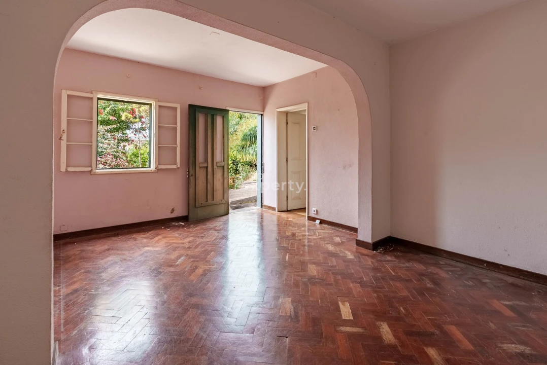 Moradia T3 para Venda em São Martinho Foto 18