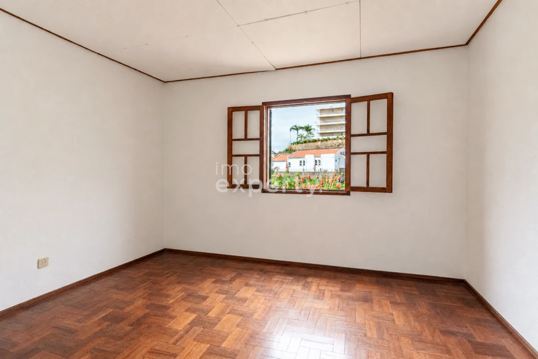 Moradia T3 para Venda em São Martinho Foto 6