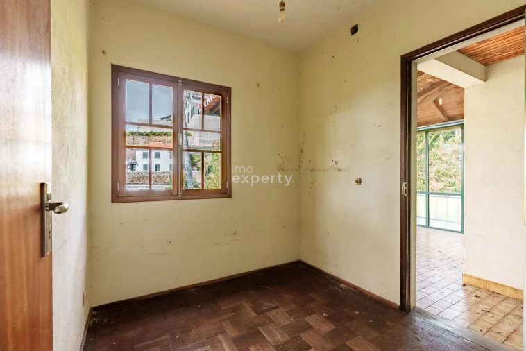 Moradia T3 para Venda em São Martinho Foto 12