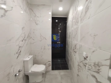 Apartamento T2 para Venda em Baixa da Banheira e Vale da Amoreira